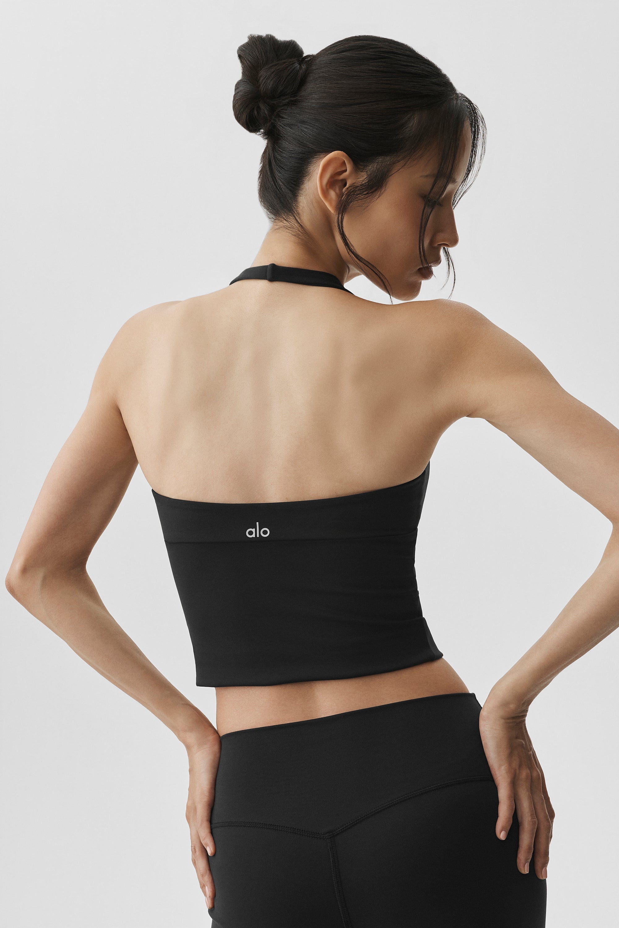 ALO Softsculpt Precision Halter Tank - Black