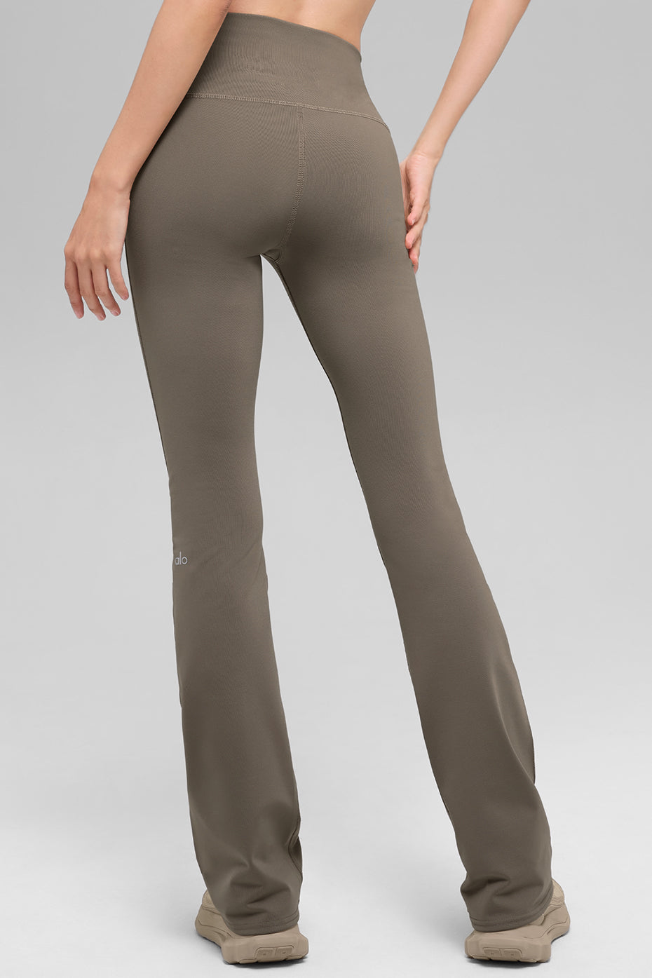 Airbrush High-Waist Bootcut Legging (Regular) - Light Cocoa