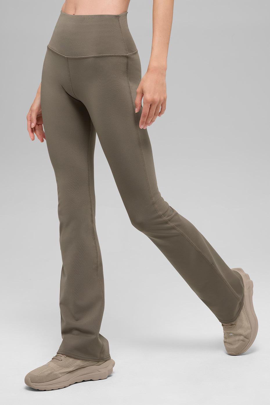 Airbrush High-Waist Bootcut Legging (Regular) - Light Cocoa